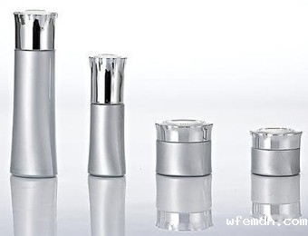 聚乙烯醇中乙酸根的测定